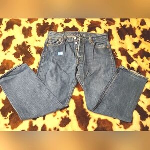 LEVI'S 501 BLUE JEANS. 36W×32L.